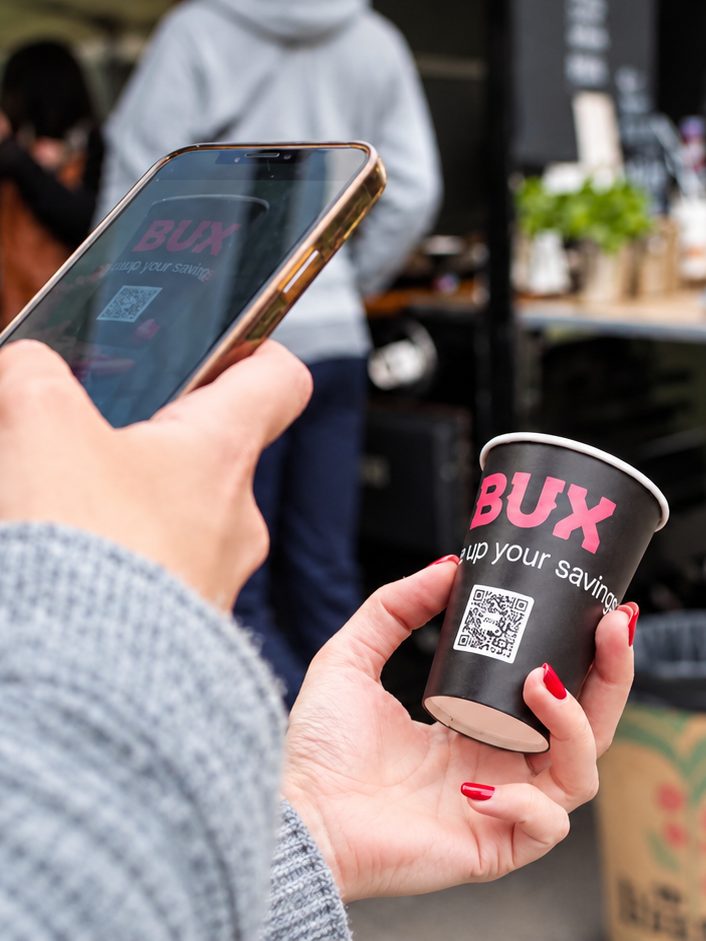 BUX / Brand activation campaign Wake up your savings